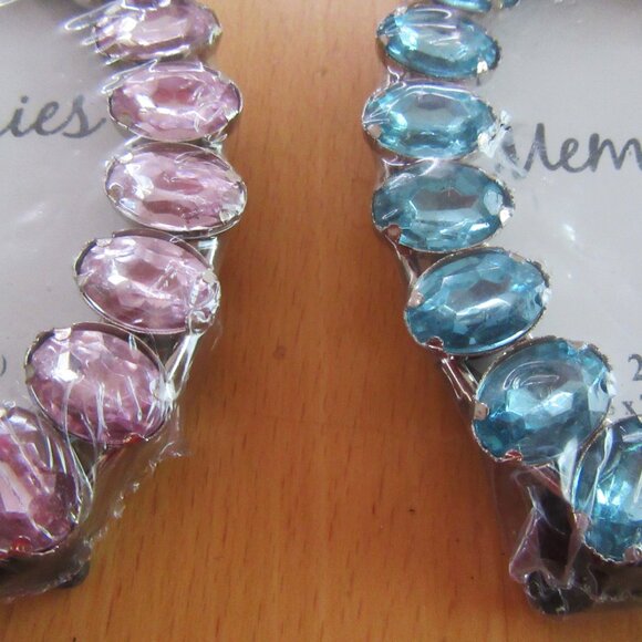 Oval Photograph frames with blue and pink rhinestones - small size - NEW - Picture 2 of 3